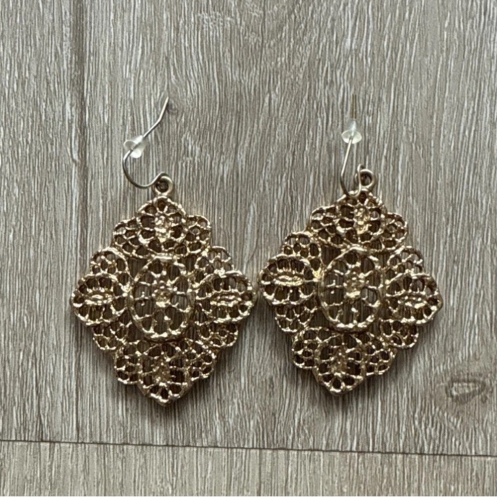 Gold Filigree Statement Earrings – Lightweight Boho Dangle Earrings